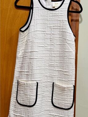 Maeve White Textured Sleeveless Shift with Black Piping